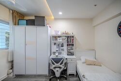 Blk 216 Jurong East Street 21 (Jurong East), HDB Executive #574915031